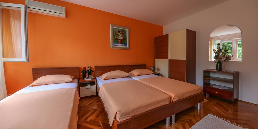 Dante Apartment Split Phòng bức ảnh